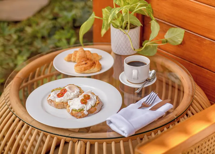 Kubu Gwk Otel Jimbaran